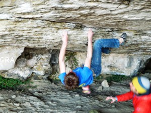 Pokus v Cova´de Losell boulder za 8A