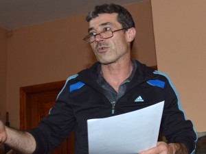 P160415098