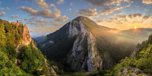 Pohľad na Slnečné steny z Hornej gotiky, foto: Roman Ripka