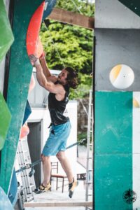 6. Tomáš Buček, finálový boulder č. 3