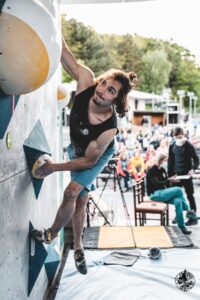 8. Posledný boulder finále v podaní Tomáša