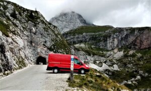 54 Cesta pod Mangart